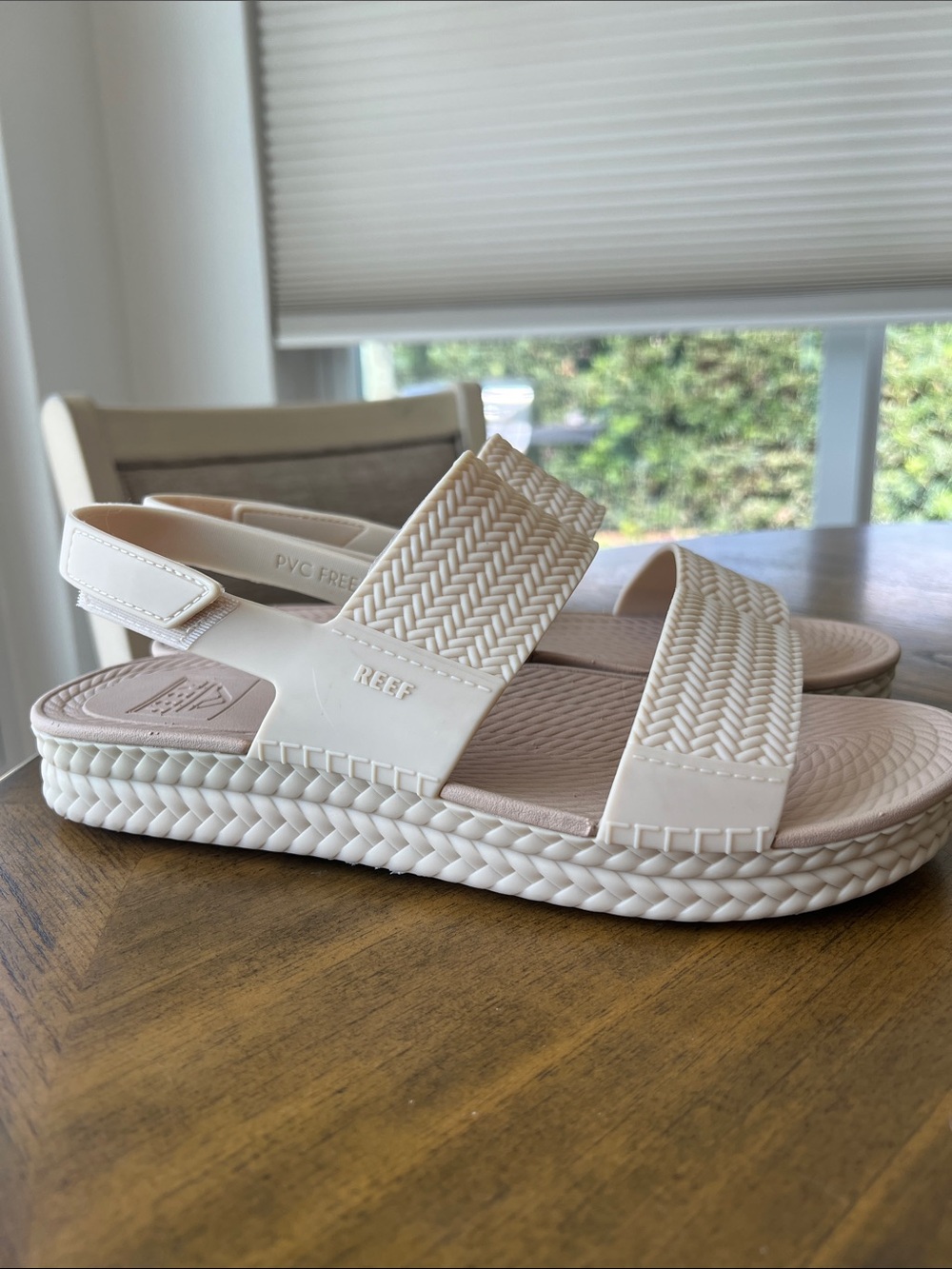 Reef Women’s Cream Braided Double-Strap Slide Sandals Size 9